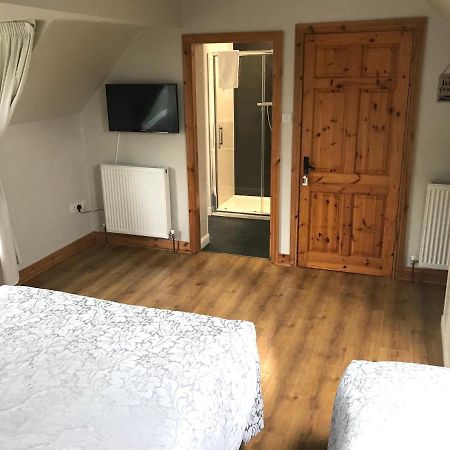 Grove Lodge B&B Monaghan Bagian luar foto